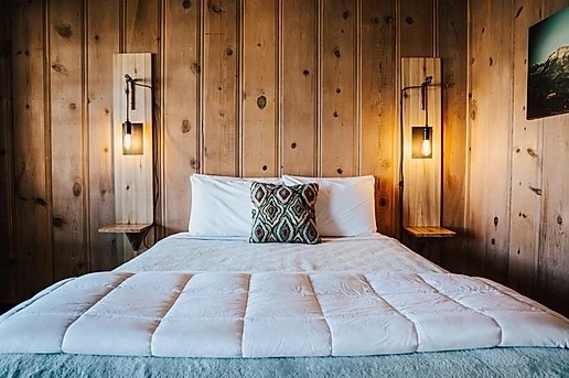 Deluxe Queen Photo 8